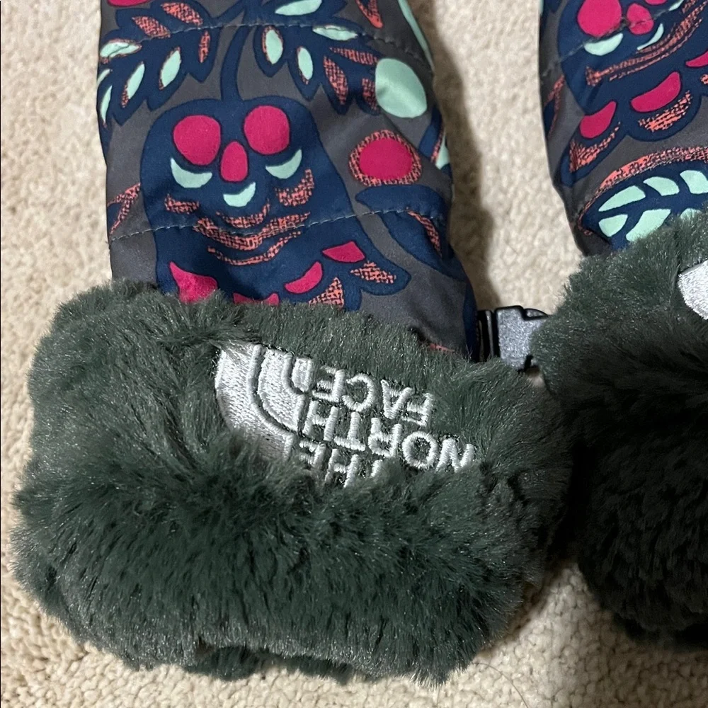 The North Face Girls Youth Mossbud Swirl Mitt Snow Mitten